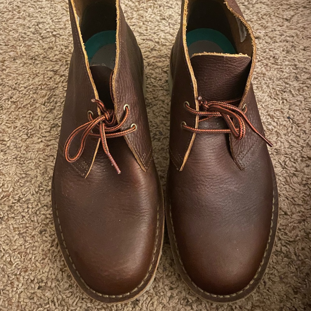 2 pairs of men’s Clark’s